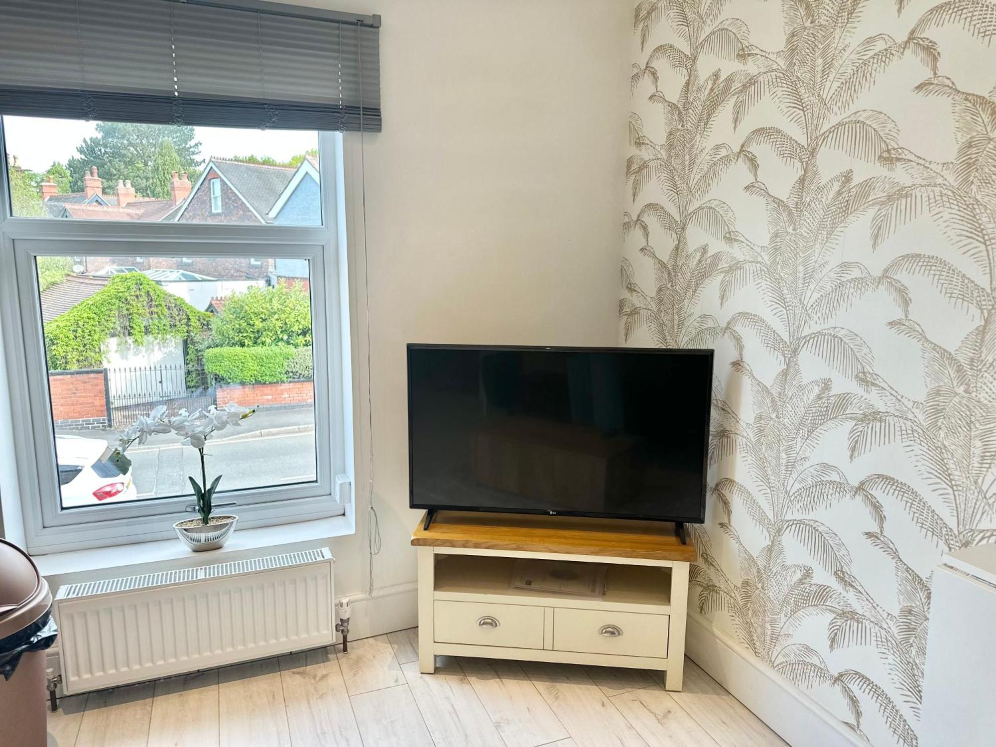 Alsager Town Centre Apartment Екстер'єр фото